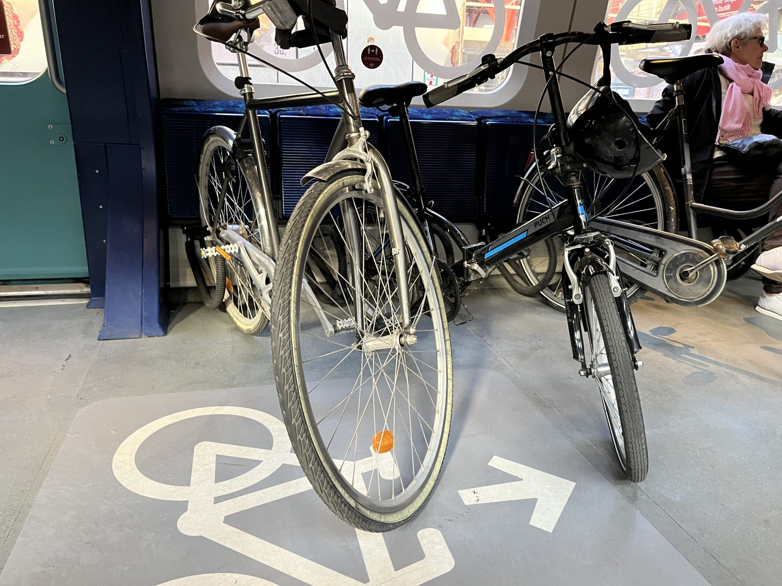 Free Travel for Bikes on Public Transit - A Solution for Last-Mile Connectivity